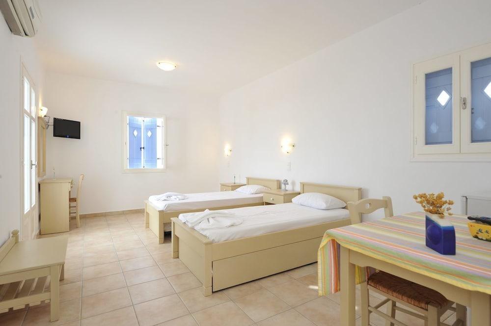 Captain Apartments Paros Náoussa Extérieur photo